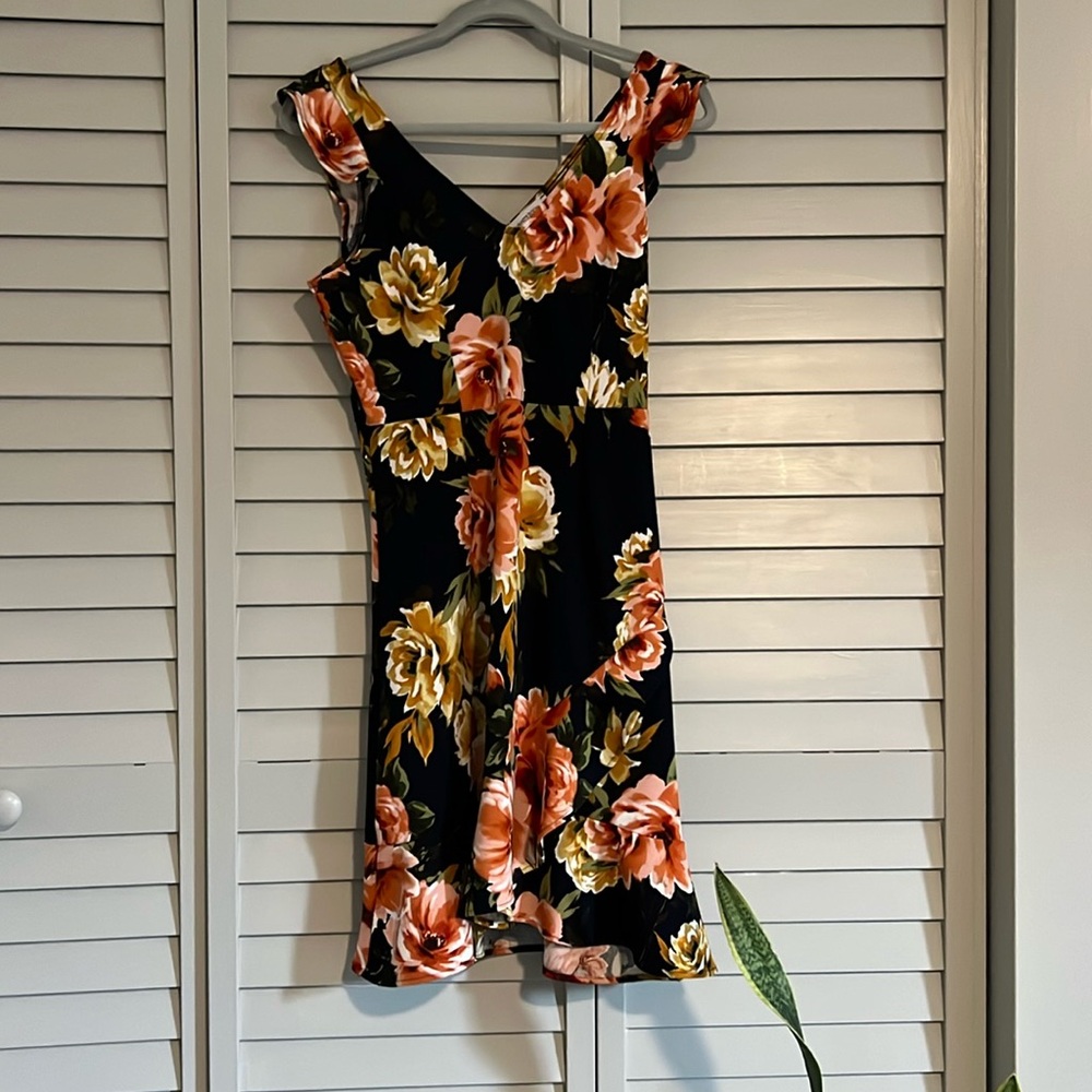 The vanity room Navy and pink flower dress